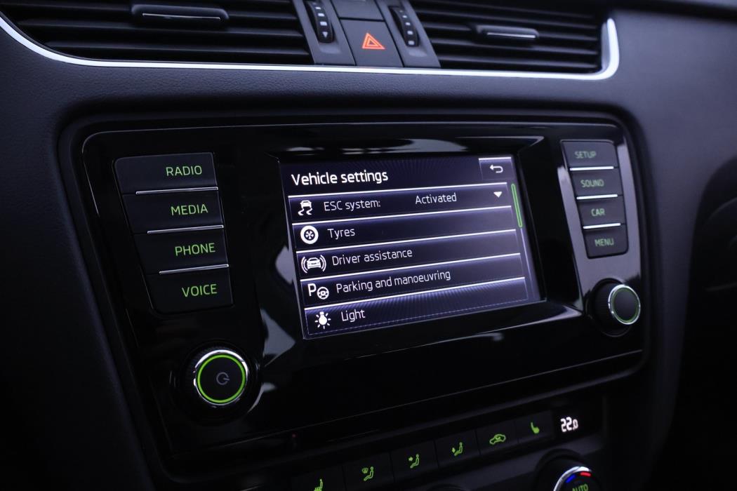 SKODA Octavia 2014