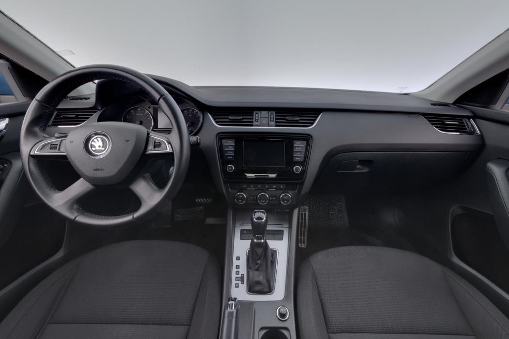 SKODA Octavia 2014