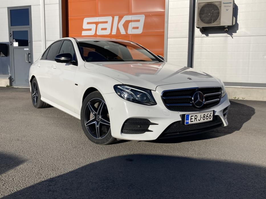 MERCEDES-BENZ E 2019