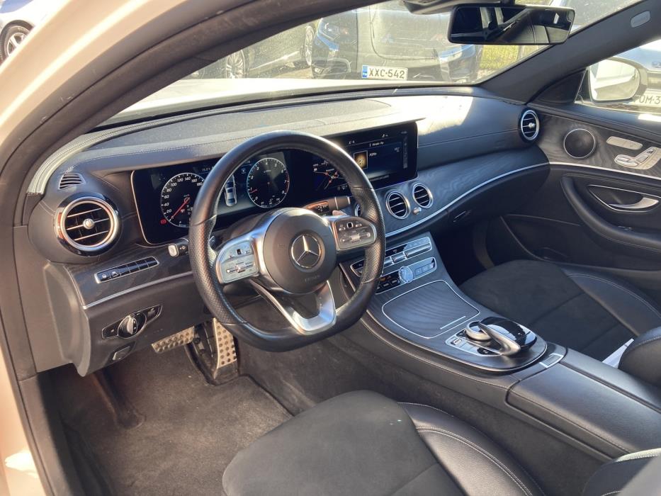 MERCEDES-BENZ E 2019