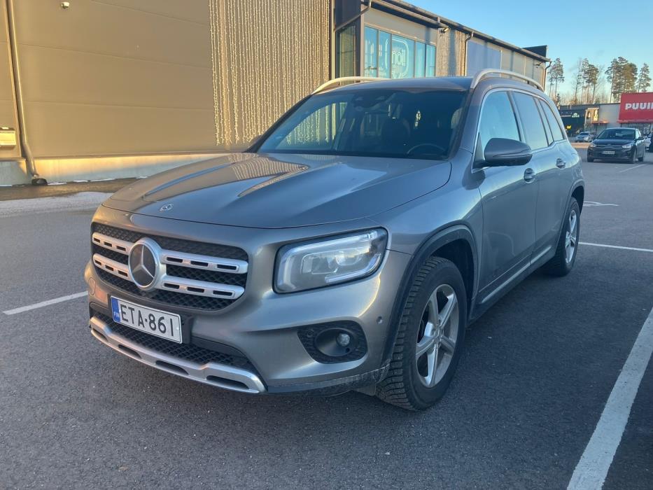 MERCEDES-BENZ GLB 2021