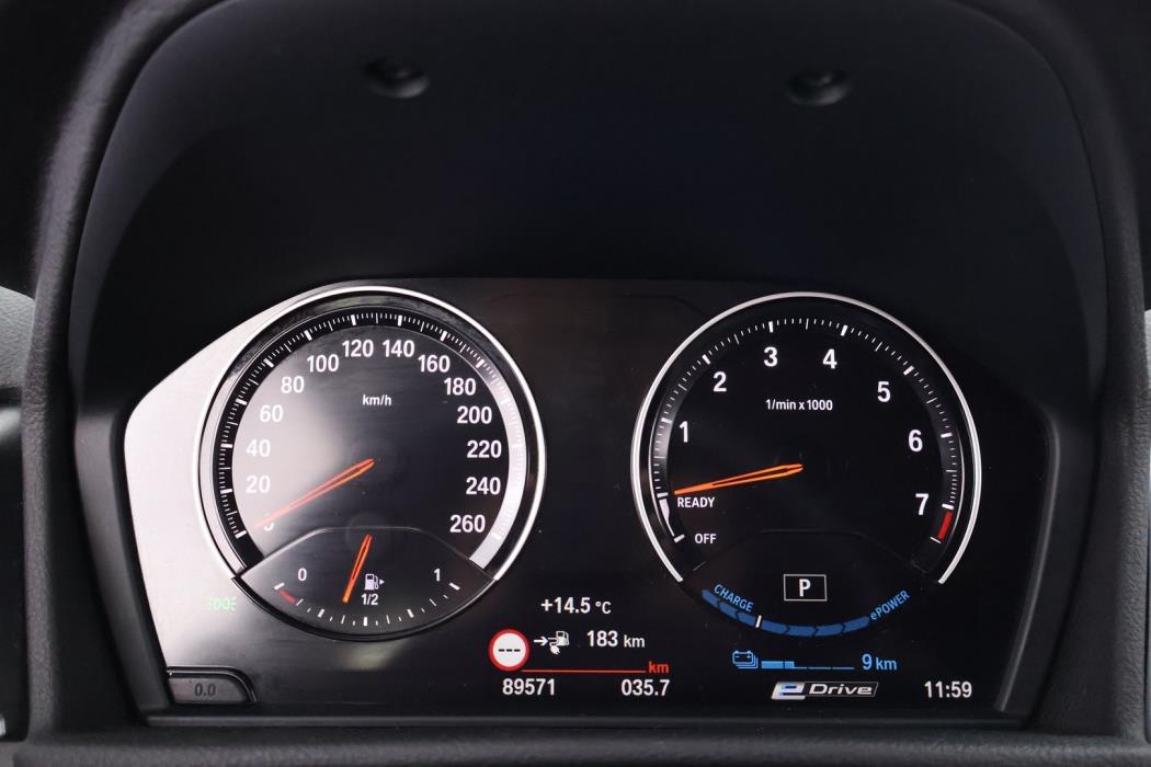 BMW 225 2019