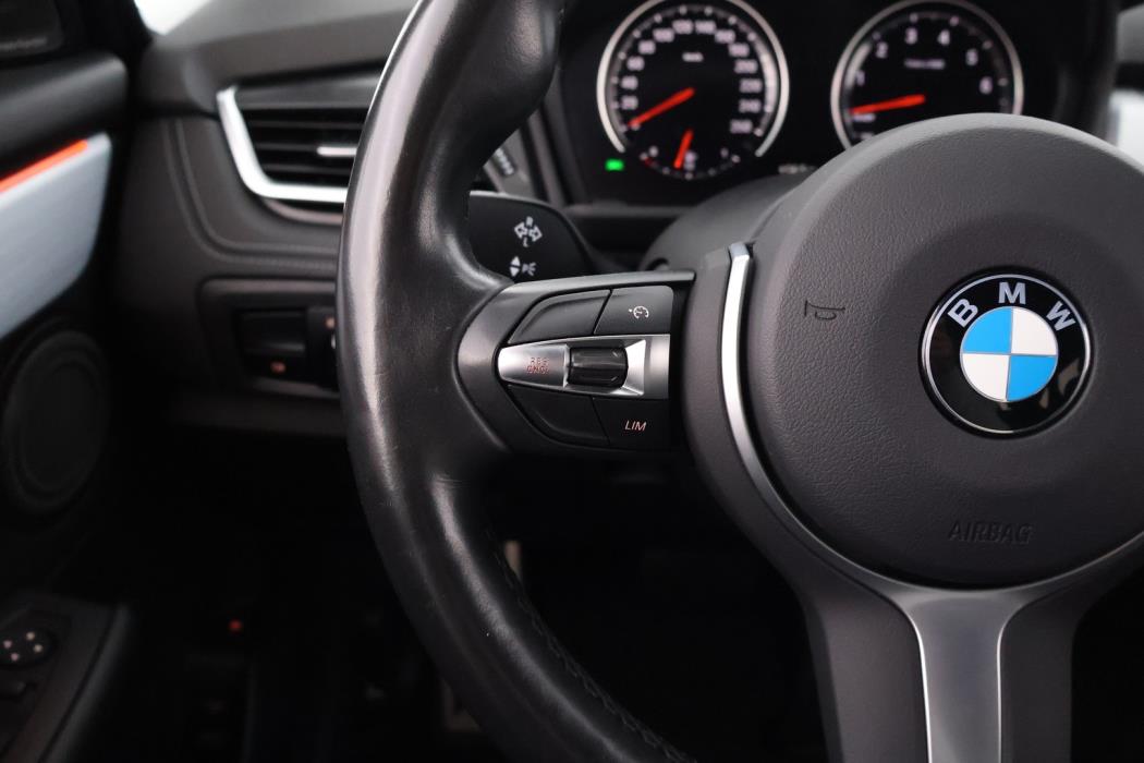 BMW 225 2019