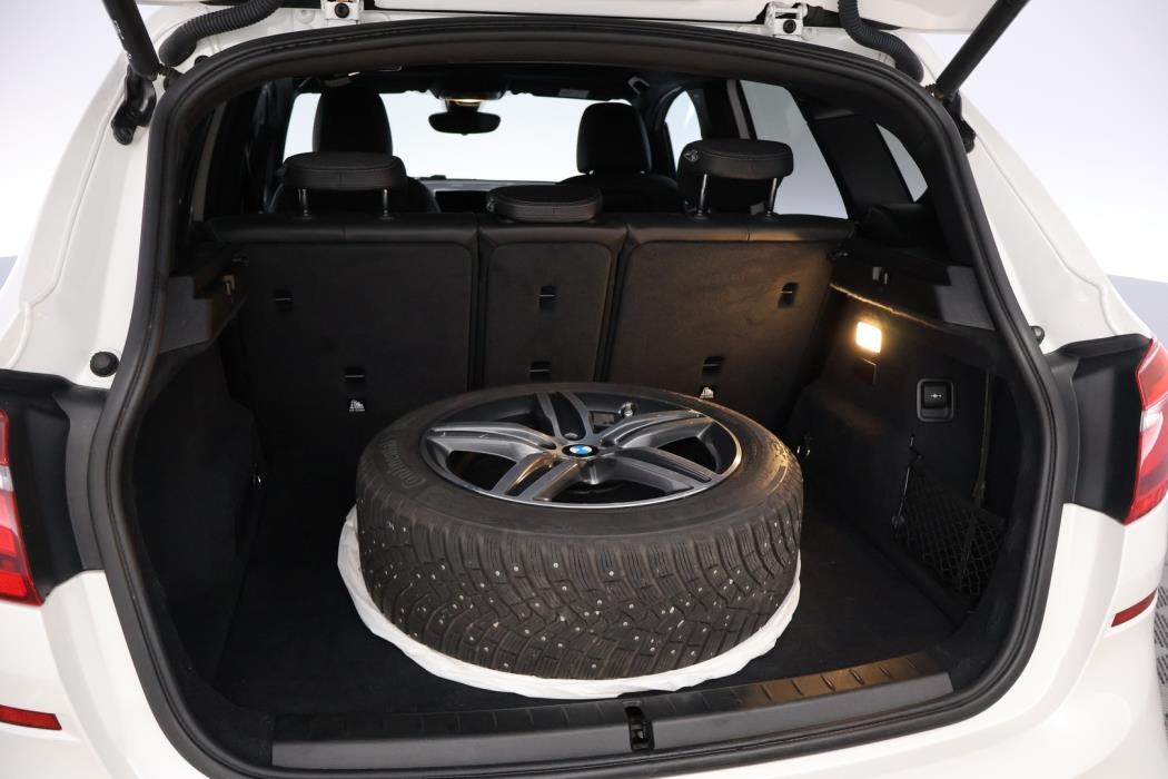 BMW 225 2019