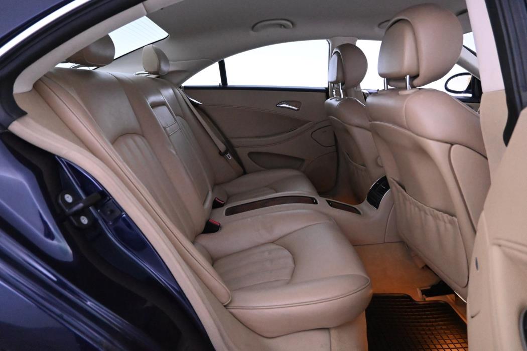 MERCEDES-BENZ CLS 2005