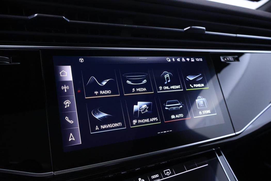 AUDI Q7 2025