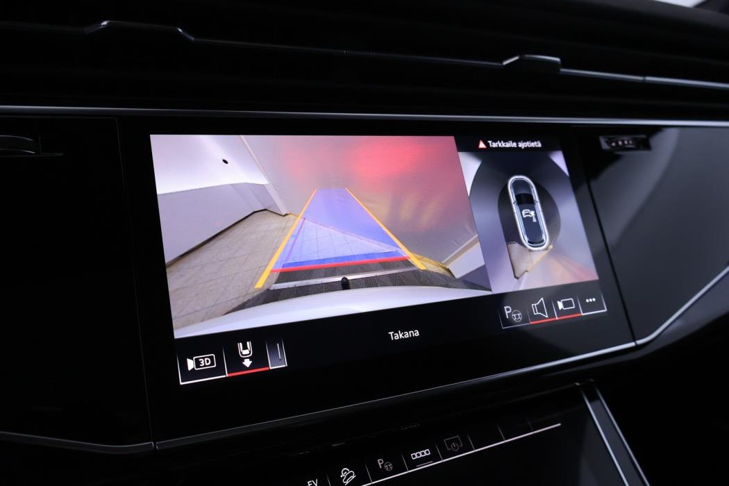 AUDI Q7 2025