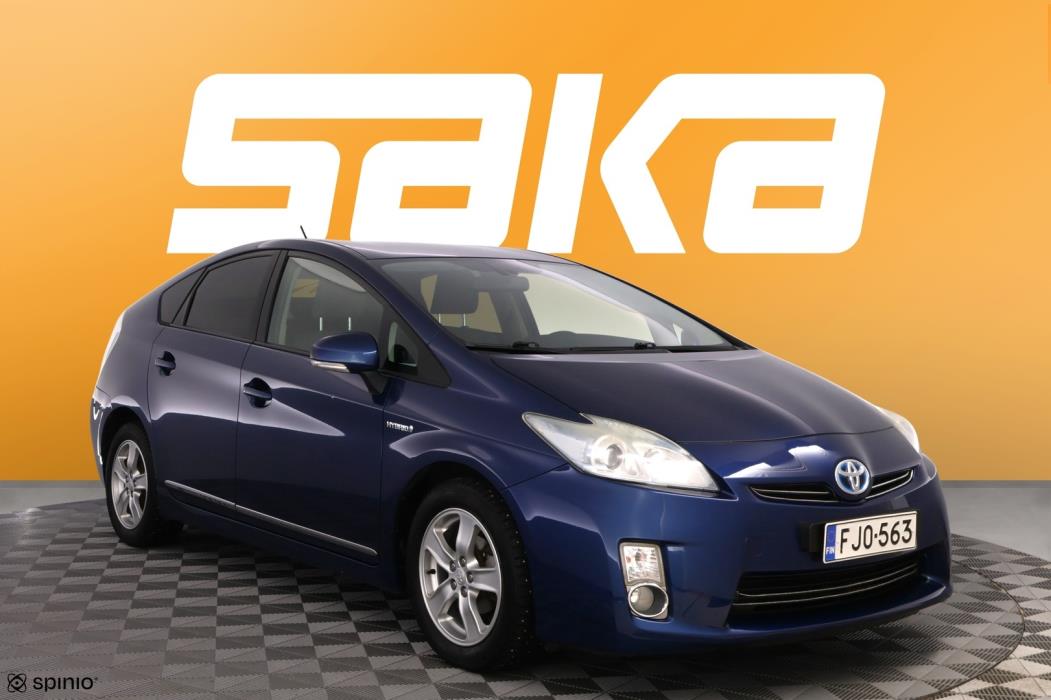 TOYOTA Prius 2010