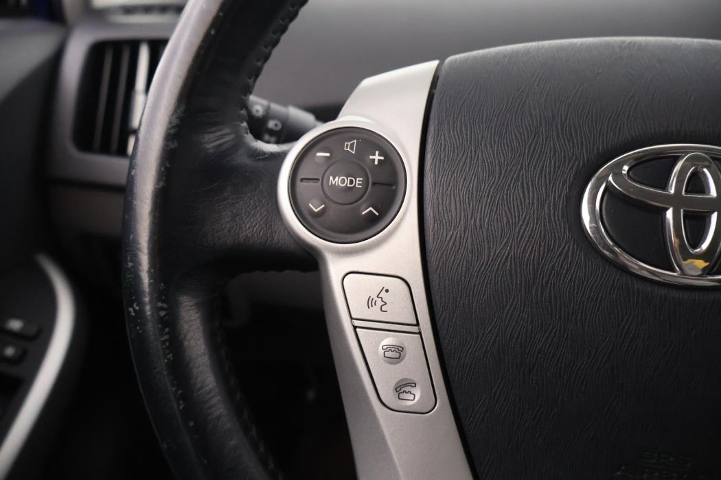 TOYOTA Prius 2010