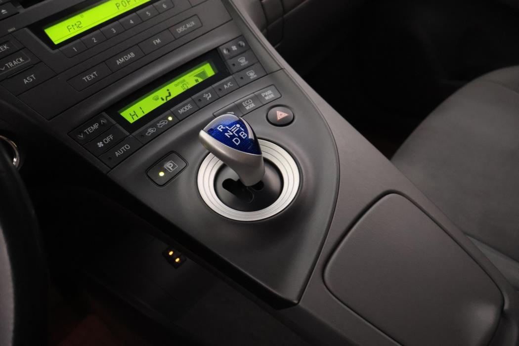 TOYOTA Prius 2010