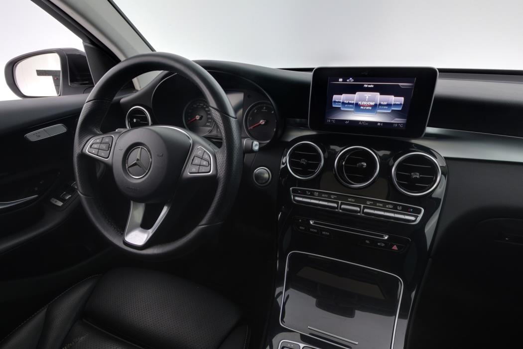 MERCEDES-BENZ GLC 2017