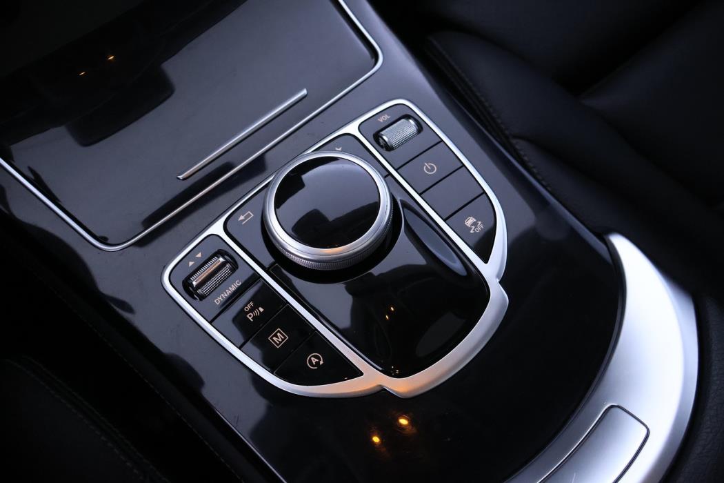 MERCEDES-BENZ GLC 2017