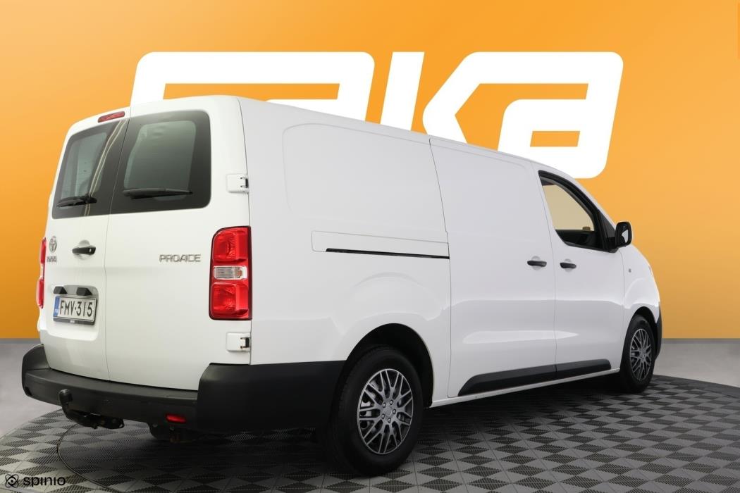 TOYOTA Proace 2018