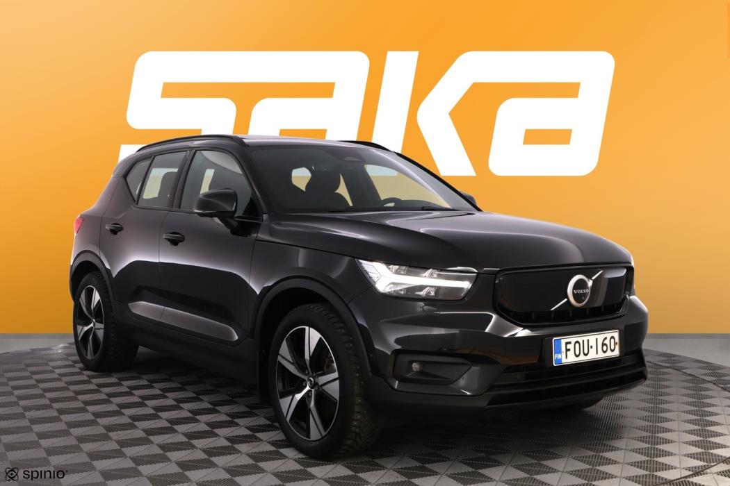 VOLVO XC40 2022