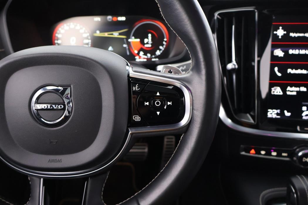 VOLVO S60 2021