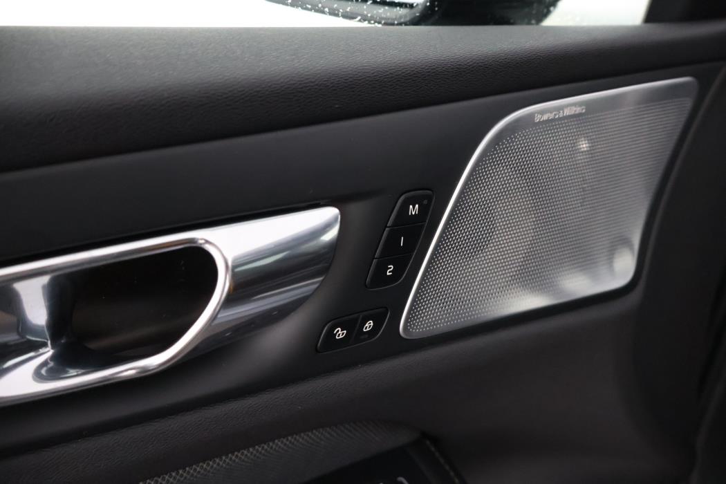 VOLVO S60 2021