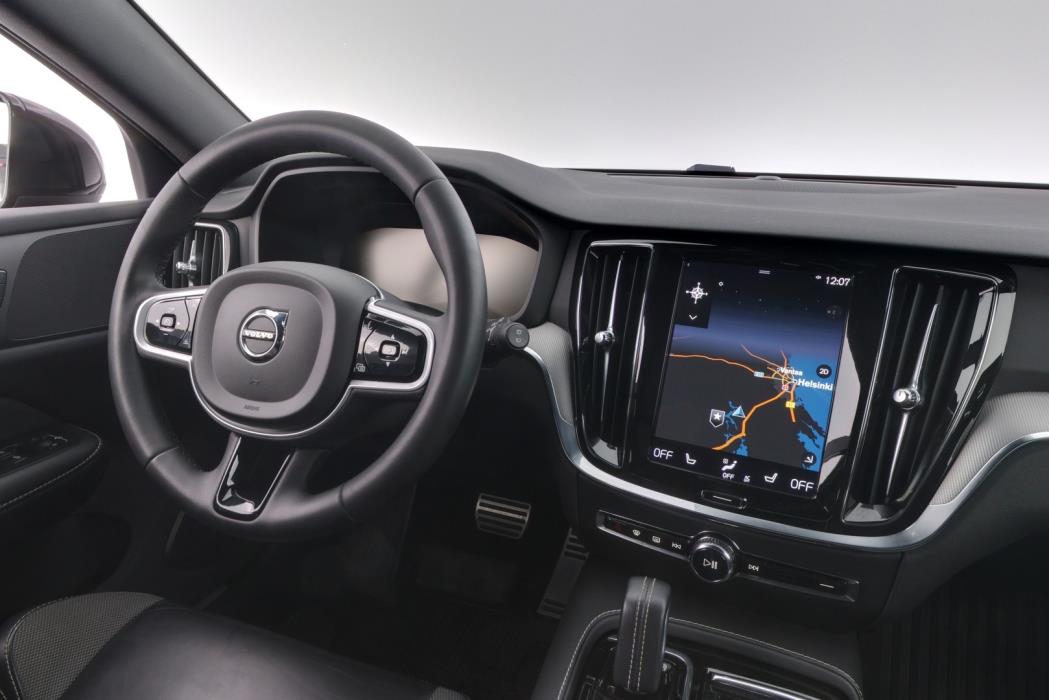 VOLVO V60 2022