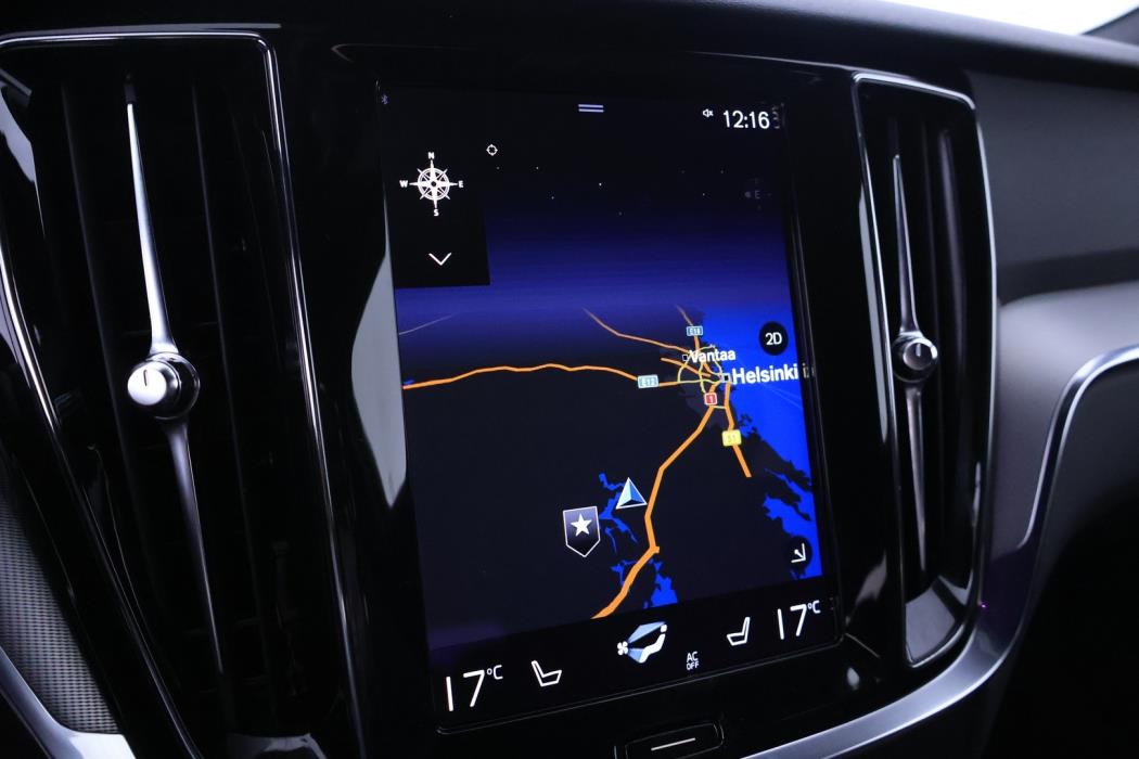 VOLVO V60 2022