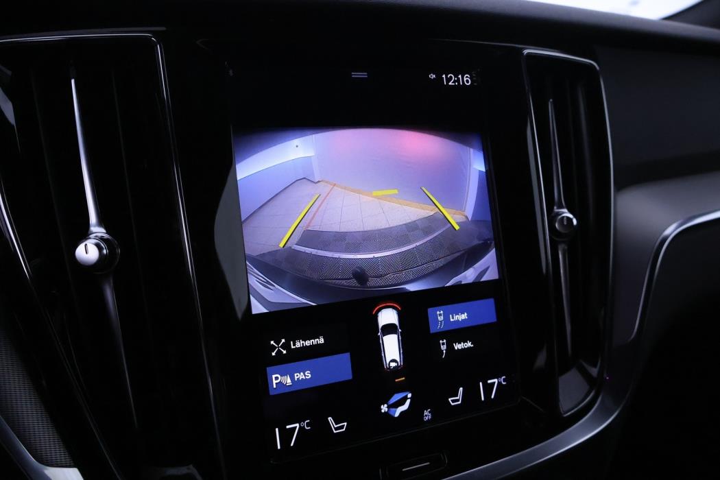 VOLVO V60 2022