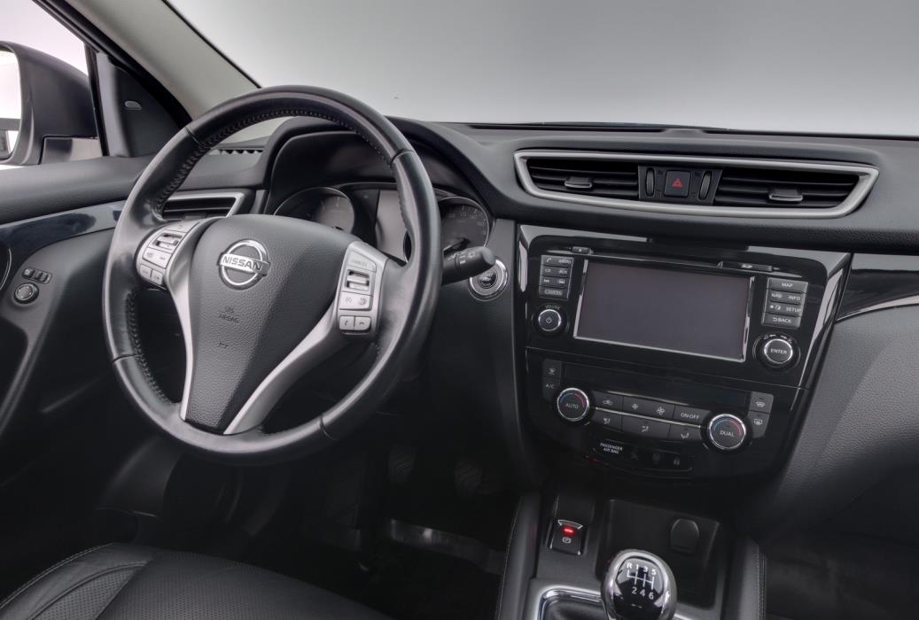 NISSAN Qashqai 2016