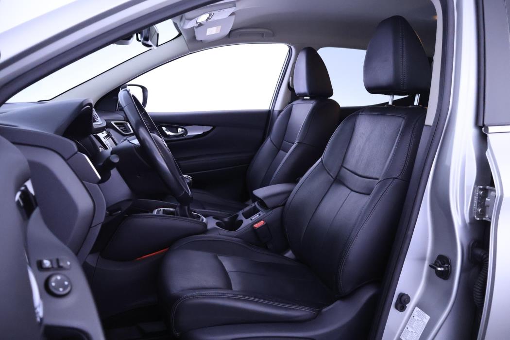 NISSAN Qashqai 2016