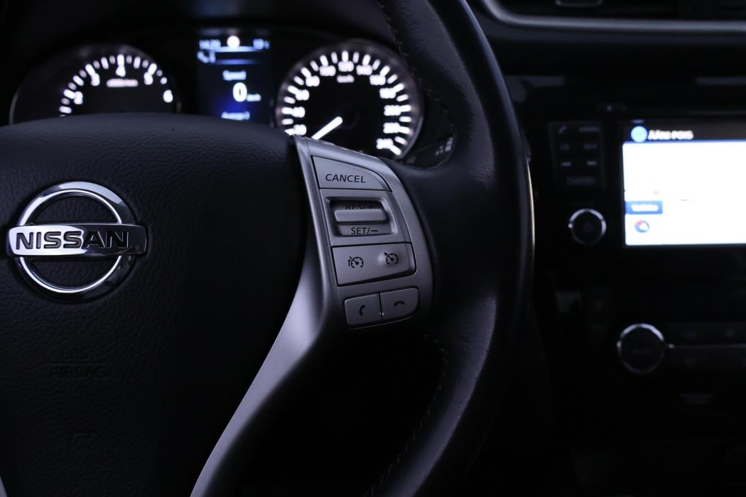 NISSAN Qashqai 2016