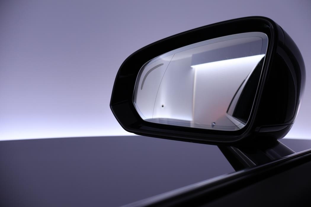 VOLVO V90 2021