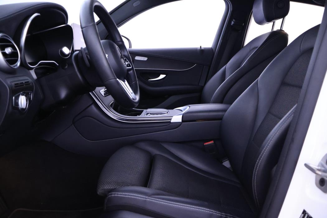 MERCEDES-BENZ GLC 2022