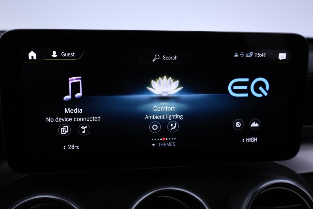 MERCEDES-BENZ GLC 2022