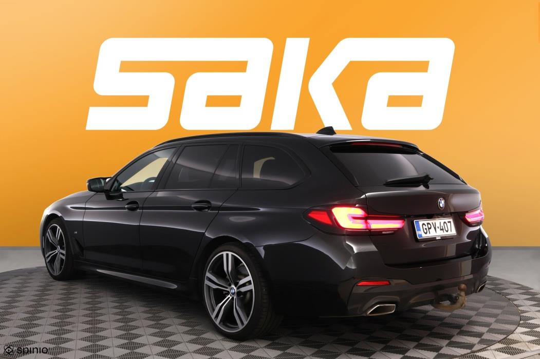 BMW 520 2021