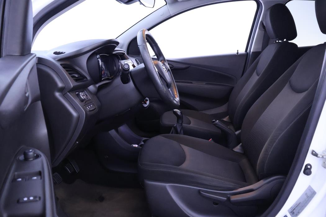 OPEL Karl 2016