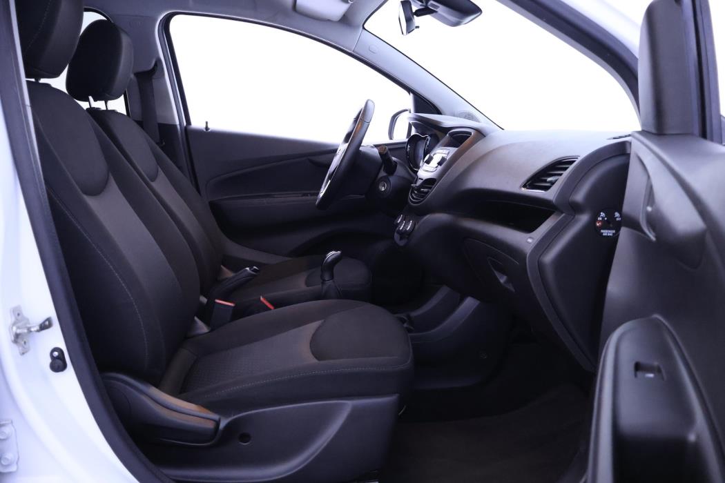 OPEL Karl 2016