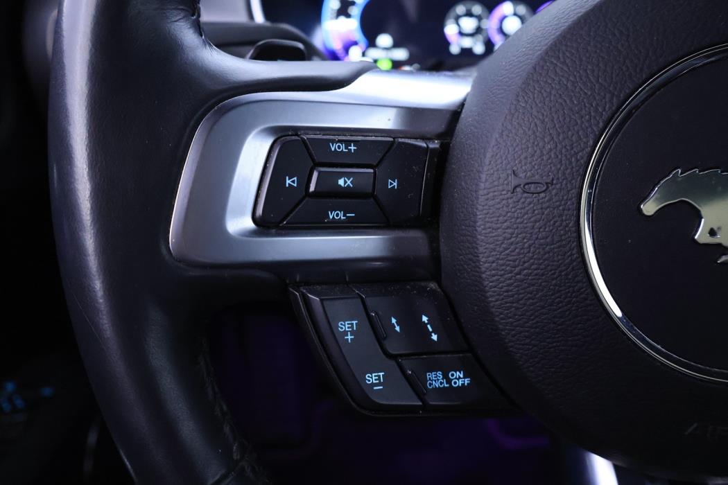 FORD Mustang 2021