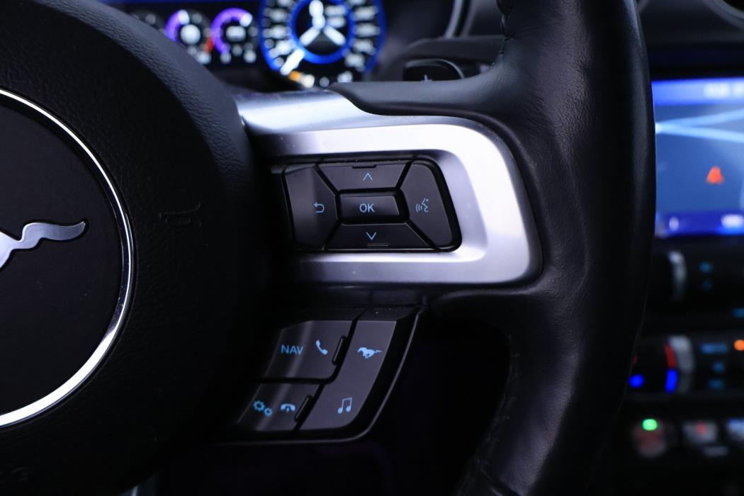 FORD Mustang 2021