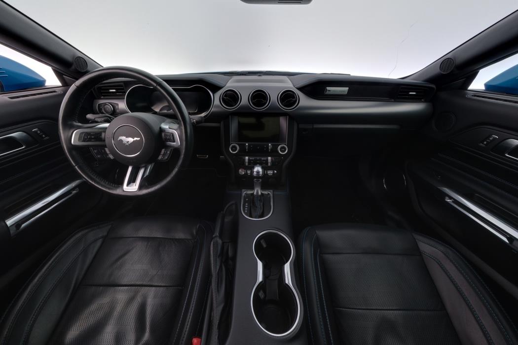 FORD Mustang 2021