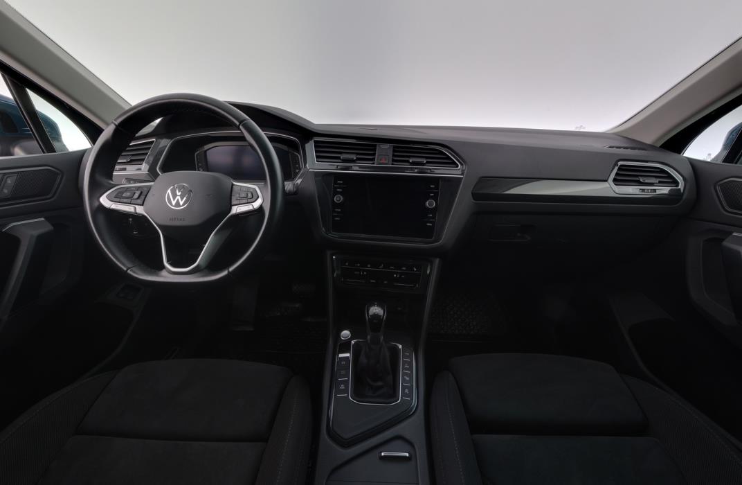 VOLKSWAGEN Tiguan 2021