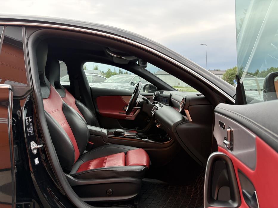 MERCEDES-BENZ CLA 2021