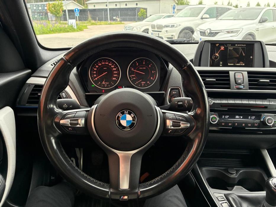 BMW 118 2017
