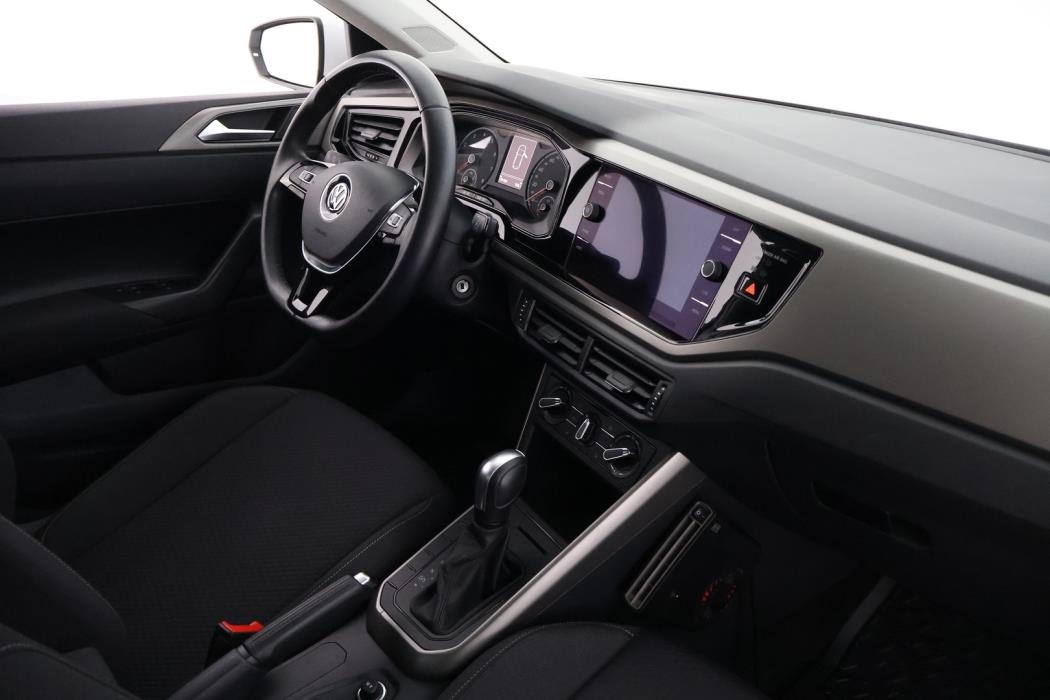 VOLKSWAGEN Polo 2020