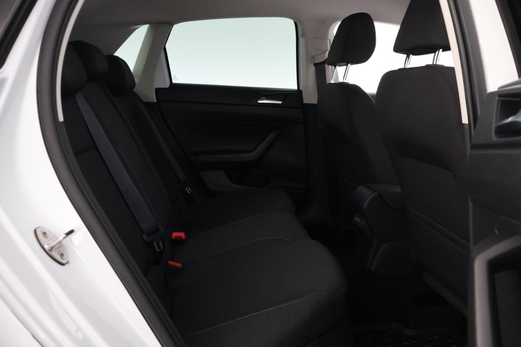 VOLKSWAGEN Polo 2020
