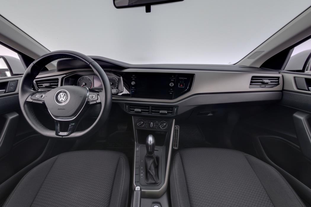 VOLKSWAGEN Polo 2020