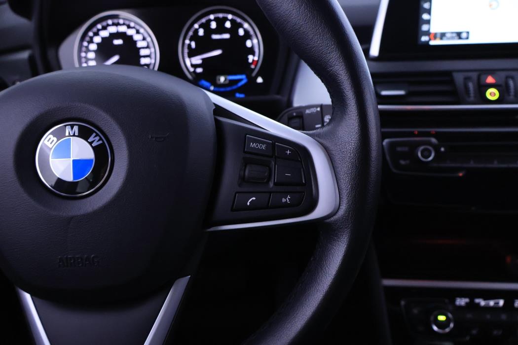 BMW 225 2019