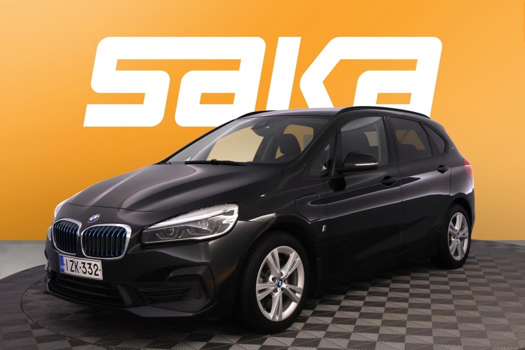 BMW 225 2019