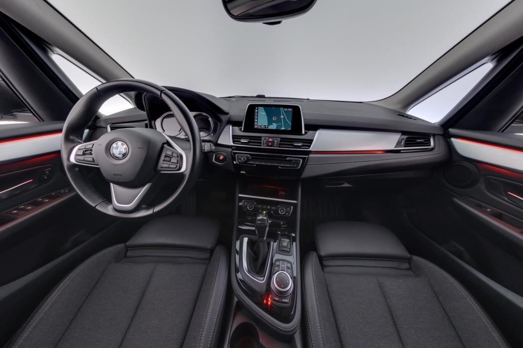 BMW 225 2019