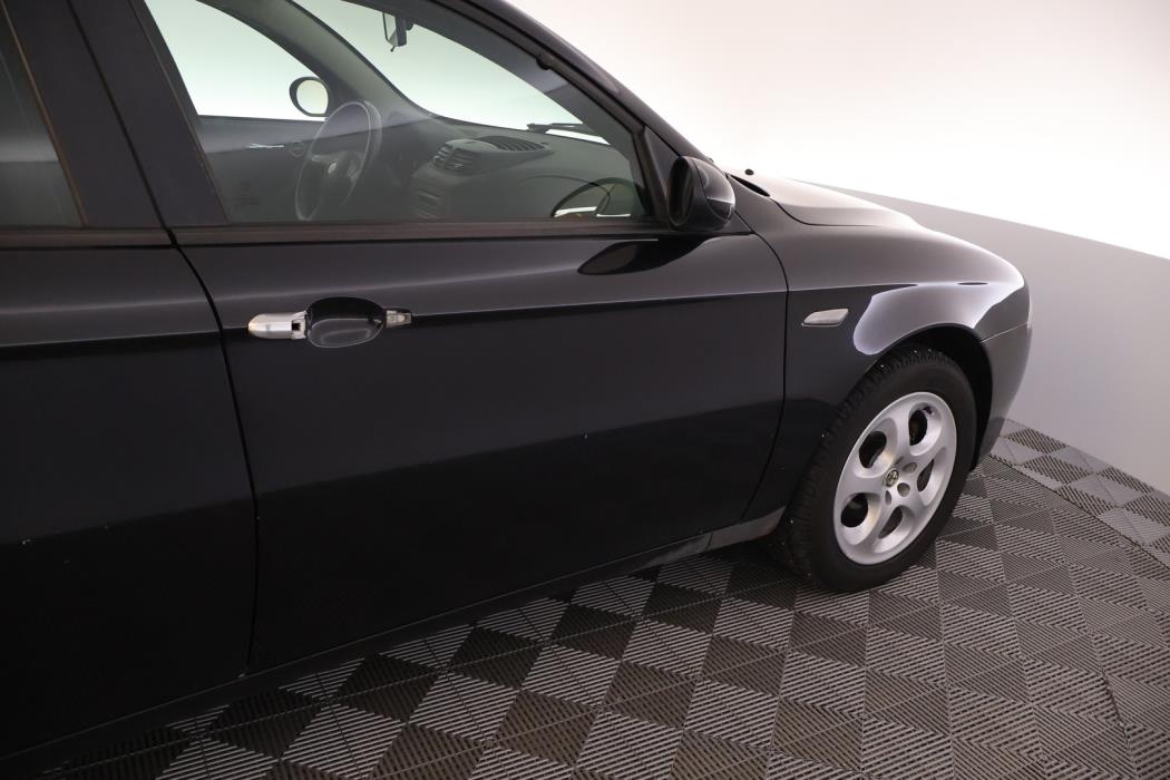 ALFA ROMEO 147 2008