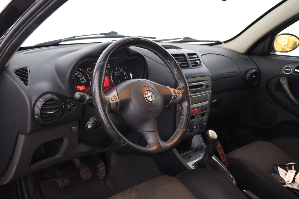 ALFA ROMEO 147 2008