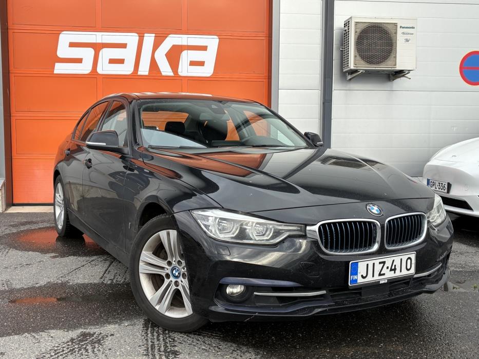 BMW 330 2017