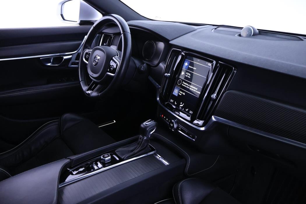 VOLVO V90 2018