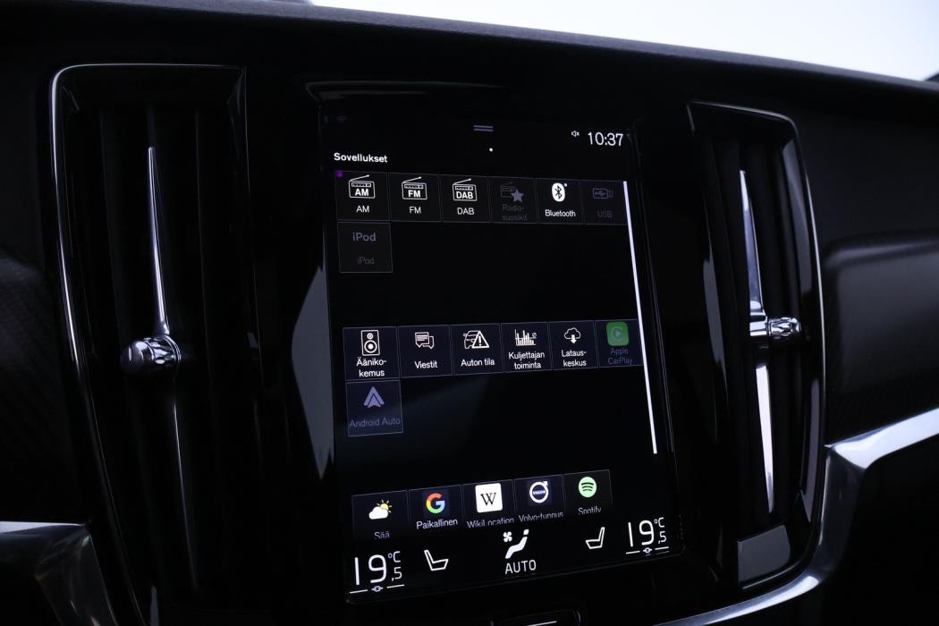 VOLVO V90 2018
