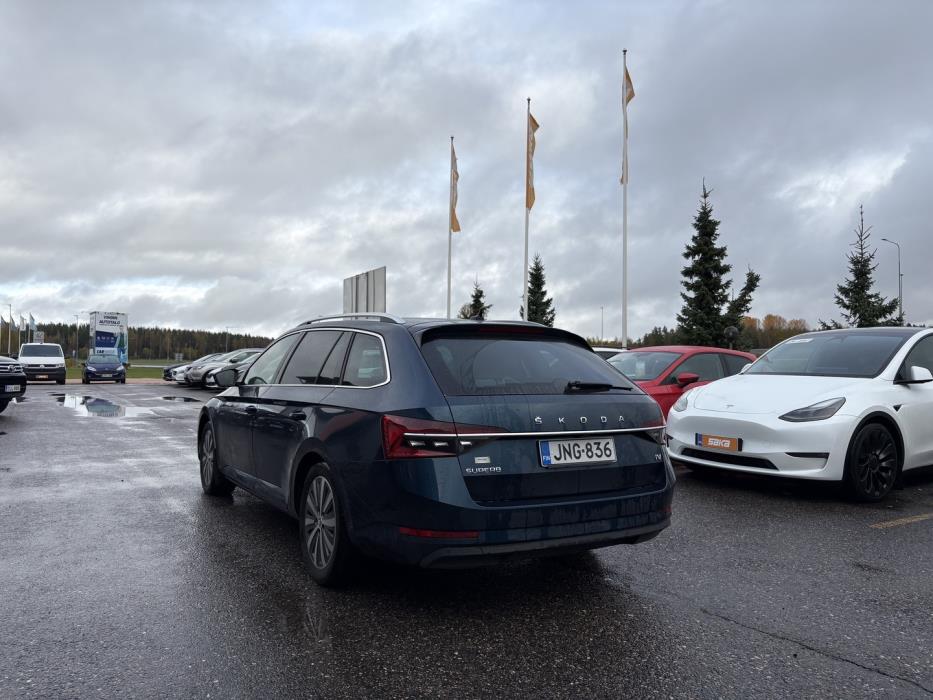 SKODA Superb 2024